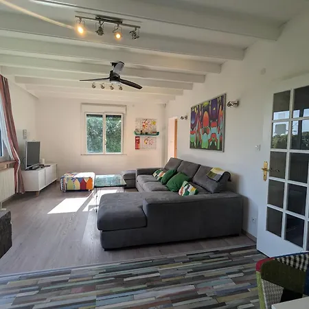 Holiday home Chemin Des Vignerons *