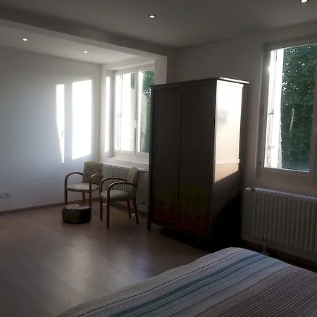 Chemin Des Vignerons *