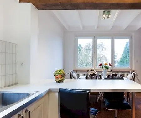 Chemin Des Vignerons *