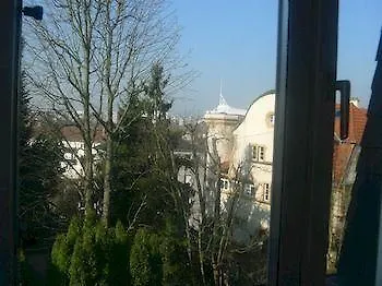 Chemin Des Vignerons *