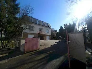 Chemin Des Vignerons מץ