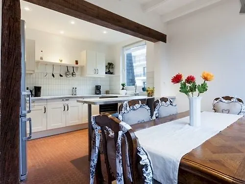 Chemin Des Vignerons *