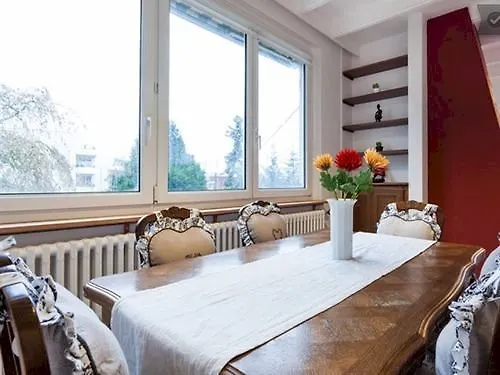 Chemin Des Vignerons * מץ