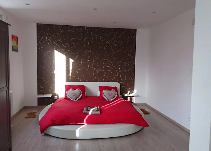 Chemin Des Vignerons *